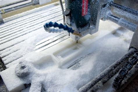 cnc plastic cutting